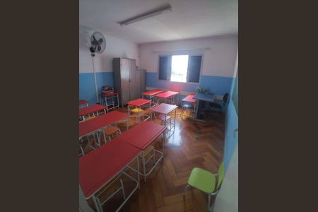 Foto 18 de casa à venda com 4 quartos, 220m² em Burgo Paulista, São Paulo