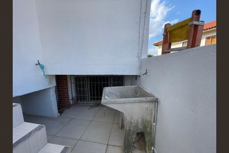 Casa para alugar com 30m², 1 quarto e sem vaga Casa para alugar com 30m², 1 quarto e sem vagaÁrea de Serviço