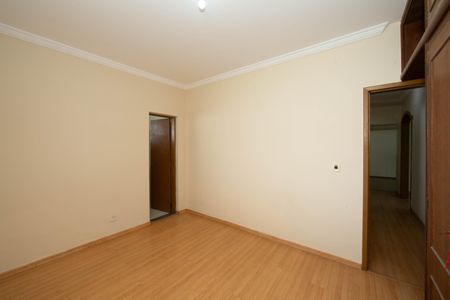 Casa para alugar com 360m², 3 quartos e 3 vagasQUARTO3