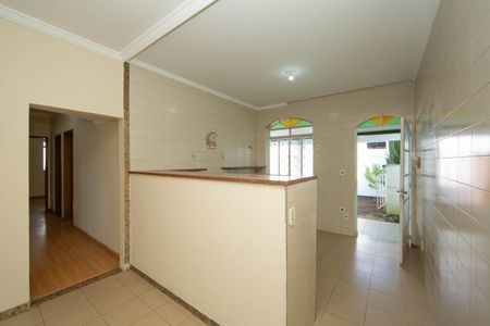 Casa para alugar com 360m², 3 quartos e 3 vagasCOZINHA