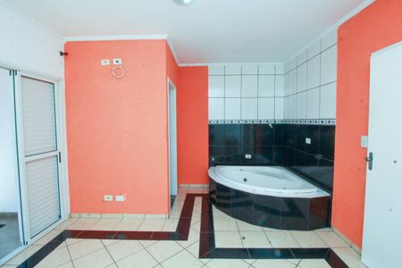 Casa para alugar com 140m², 3 quartos e 2 vagasSuíte