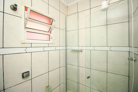 Casa para alugar com 140m², 3 quartos e 2 vagasBanheiro Social