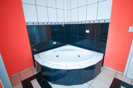 Casa para alugar com 140m², 3 quartos e 2 vagasSuíte