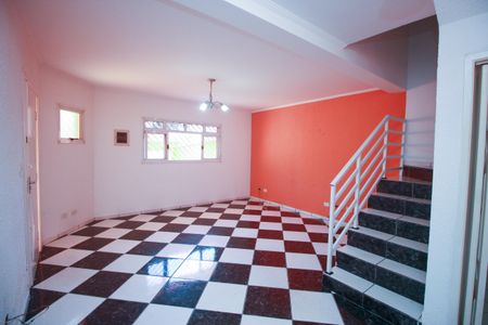 Casa para alugar com 140m², 3 quartos e 2 vagasSala