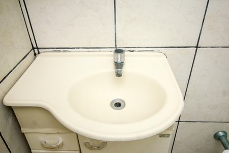 Casa para alugar com 140m², 3 quartos e 2 vagasBanheiro Social