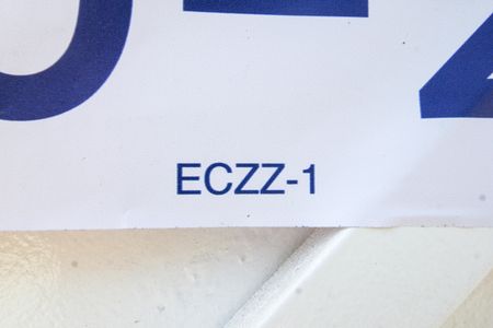Casa para alugar com 140m², 3 quartos e 2 vagasPlaca instalada em 17/04/2026 com o código ECZZ-1