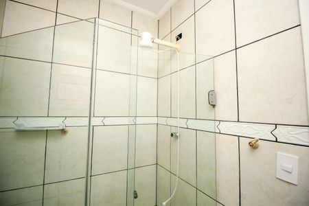 Casa para alugar com 140m², 3 quartos e 2 vagasBanheiro Social