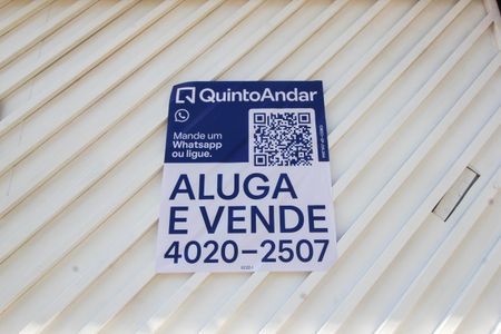 Casa para alugar com 140m², 3 quartos e 2 vagasPlaca instalada em 17/04/2026 com o código ECZZ-1