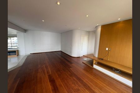Apartamento à venda com 168m², 3 quartos e 4 vagasFoto 19