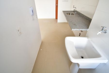 Apartamento à venda com 64m², 2 quartos e 1 vagaÁrea de Serviço