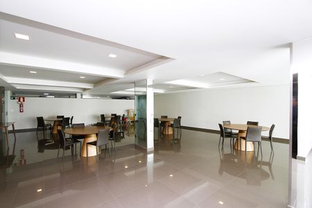 Apartamento à venda com 270m², 4 quartos e 3 vagasÁrea comum - Salão de festas