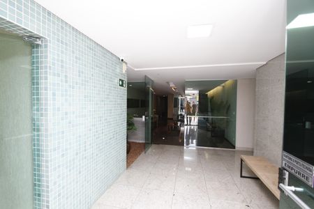 Apartamento à venda com 270m², 4 quartos e 3 vagasHall