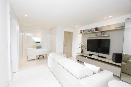 Apartamento à venda com 270m², 4 quartos e 3 vagasSala 1