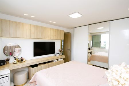 Apartamento à venda com 270m², 4 quartos e 3 vagasQuarto 3