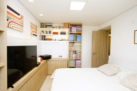 Apartamento à venda com 270m², 4 quartos e 3 vagasQuarto 4