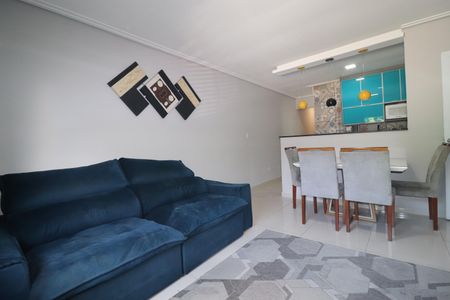 Casa à venda com 110m², 2 quartos e 2 vagasSala