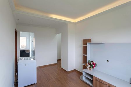 Casa de condomínio à venda com 55m², 2 quartos e 1 vaga Casa de condomínio à venda com 55m², 2 quartos e 1 vagaSala