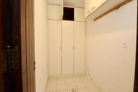 Apartamento para alugar com 123m², 3 quartos e 1 vagaQuarto de Serviço 