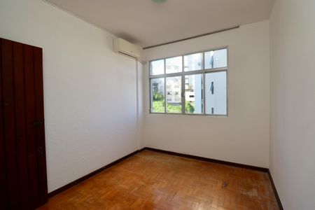 Apartamento para alugar com 123m², 3 quartos e 1 vagaQuarto 2