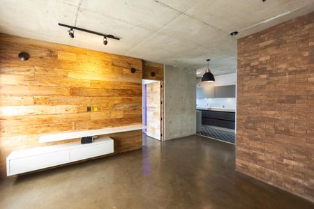 Sala de apartamento à venda com 2 quartos, 70m² em Cambuí, Campinas