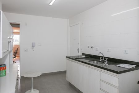 Apartamento para alugar com 104m², 2 quartos e 2 vagasCozinha