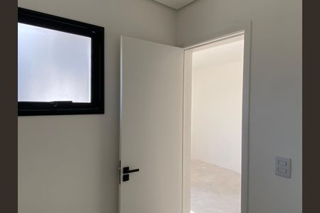 Casa de condomínio à venda com 94m², 2 quartos e 2 vagasBanheiro da Suíte 1