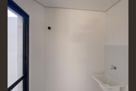 Casa de condomínio à venda com 94m², 2 quartos e 2 vagasSala - Cozinha