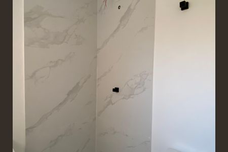 Casa de condomínio à venda com 94m², 2 quartos e 2 vagasBanheiro da Suíte 2