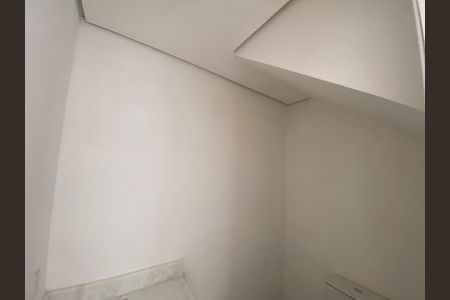 Casa de condomínio à venda com 94m², 2 quartos e 2 vagasLavabo