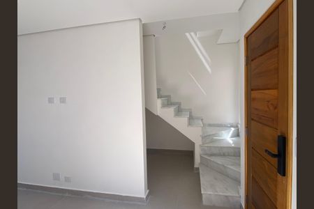 Casa de condomínio à venda com 94m², 2 quartos e 2 vagasSala - Cozinha