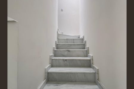 Casa de condomínio à venda com 94m², 2 quartos e 2 vagasSala 