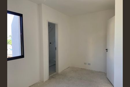 Casa de condomínio à venda com 94m², 2 quartos e 2 vagasSuíte 2