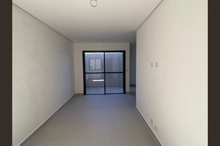 Casa de condomínio à venda com 94m², 2 quartos e 2 vagasSala - Cozinha