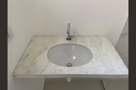 Casa de condomínio à venda com 94m², 2 quartos e 2 vagasBanheiro da Suíte 2