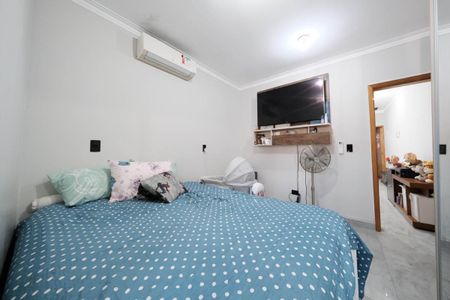 Casa para alugar com 92m², 2 quartos e 2 vagasSuíte 1