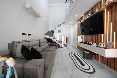 Sala de casa para alugar com 2 quartos, 92m² em Vila Granada, São Paulo