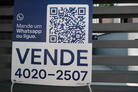 Casa para alugar com 92m², 2 quartos e 2 vagasFachada
