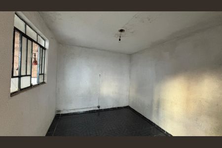 Casa à venda com 260m², 3 quartos e 3 vagasQuintal - Quarto de Apoio