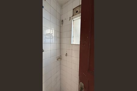 Casa à venda com 260m², 3 quartos e 3 vagasQuintal - Banheiro