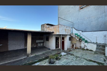 Casa à venda com 260m², 3 quartos e 3 vagasQuintal