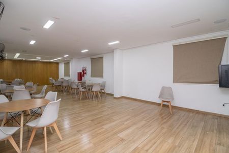 Apartamento à venda com 44m², 2 quartos e sem vagaÁrea comum - Salão de festas