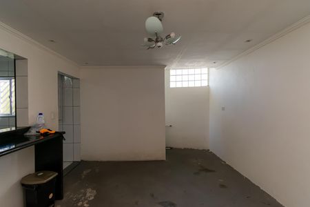 Casa à venda com 100m², 2 quartos e 2 vagasCopa - Cozinha
