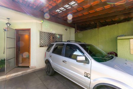 Casa à venda com 100m², 2 quartos e 2 vagasGaragem