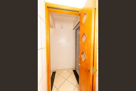 Casa à venda com 100m², 2 quartos e 2 vagasLavabo