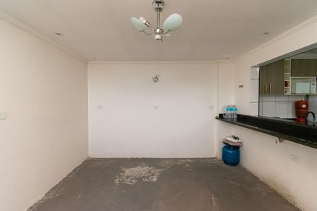 Casa à venda com 100m², 2 quartos e 2 vagasCopa - Cozinha