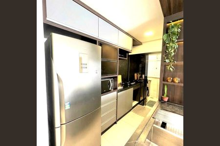 Cozinha de apartamento para alugar com 2 quartos, 62m² em Saco dos Limões, Florianópolis