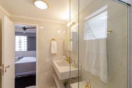 Apartamento para alugar com 45m², 1 quarto e 1 vaga Apartamento para alugar com 45m², 1 quarto e 1 vagaBanheiro da Suíte