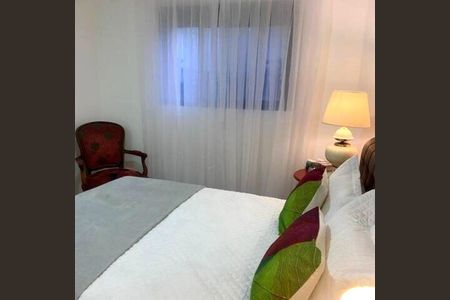 Apartamento para alugar com 72m², 2 quartos e 1 vagaQuarto