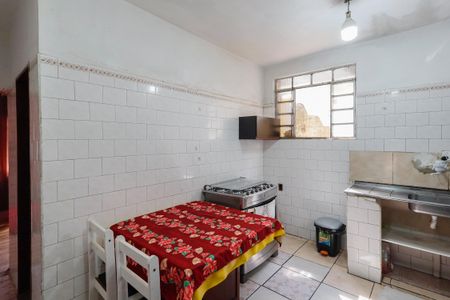 Casa à venda com 250m², 3 quartos e 3 vagas Casa à venda com 250m², 3 quartos e 3 vagasCozinha