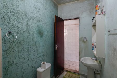 Casa à venda com 250m², 3 quartos e 3 vagas Casa à venda com 250m², 3 quartos e 3 vagasBanheiro 1